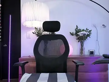 Stripchat Best live sex cam show of ariana_fitl_