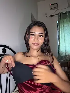 Stripchat Sex Cam of STRIP_GLOW