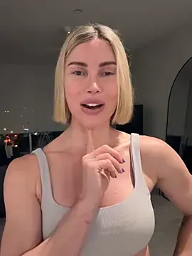 Stripchat Free Porn Cam of raeparks