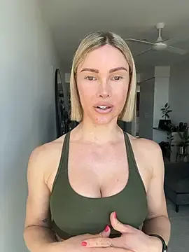 Stripchat Free Live Porn of raeparks