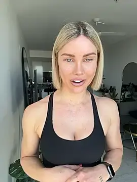 Stripchat Nude Webcam of raeparks