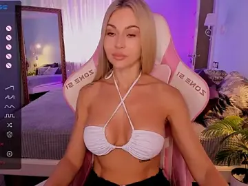Stripchat Adult Video Chat of AdeleRoberts
