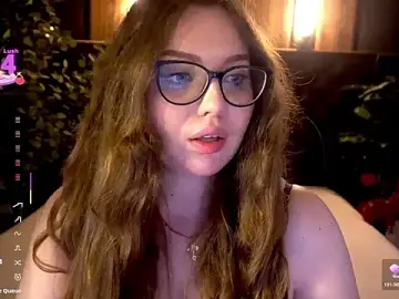 Stripchat Watch Live Sex Cams of LuxSopphia