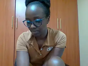 Stripchat Sex Cam of sexy_darleen23