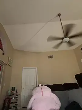 Stripchat Free Porn Cam of Kiki_hammyy