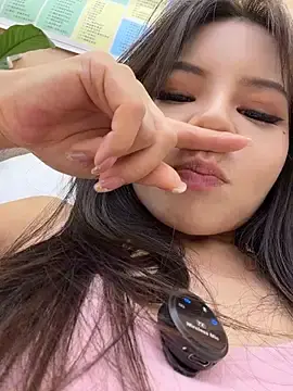 Stripchat Watch Live Sex Cams of keke_00oo