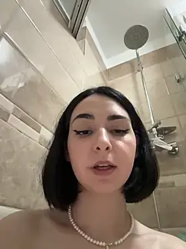 Stripchat Live Porn of TheaMerve