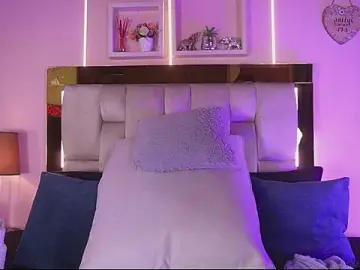 Stripchat Sex Cam of emmy_r