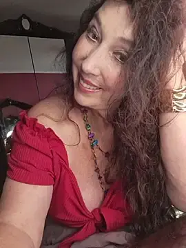 Stripchat Live Sex Cam of GypsyEsmeralda