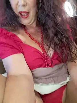 Stripchat Sex Cam of GypsyEsmeralda
