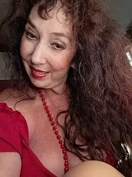 Stripchat Free Live Porn of GypsyEsmeralda