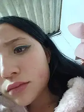 Stripchat Live Sex of mileidy0106