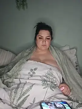 Stripchat Adult Webcam of Saucy-Serenity