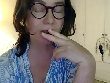 Stripchat Free Porn Cam of Muntthee
