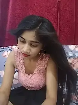 Stripchat Adult Webcams of Naughty_Kiara_