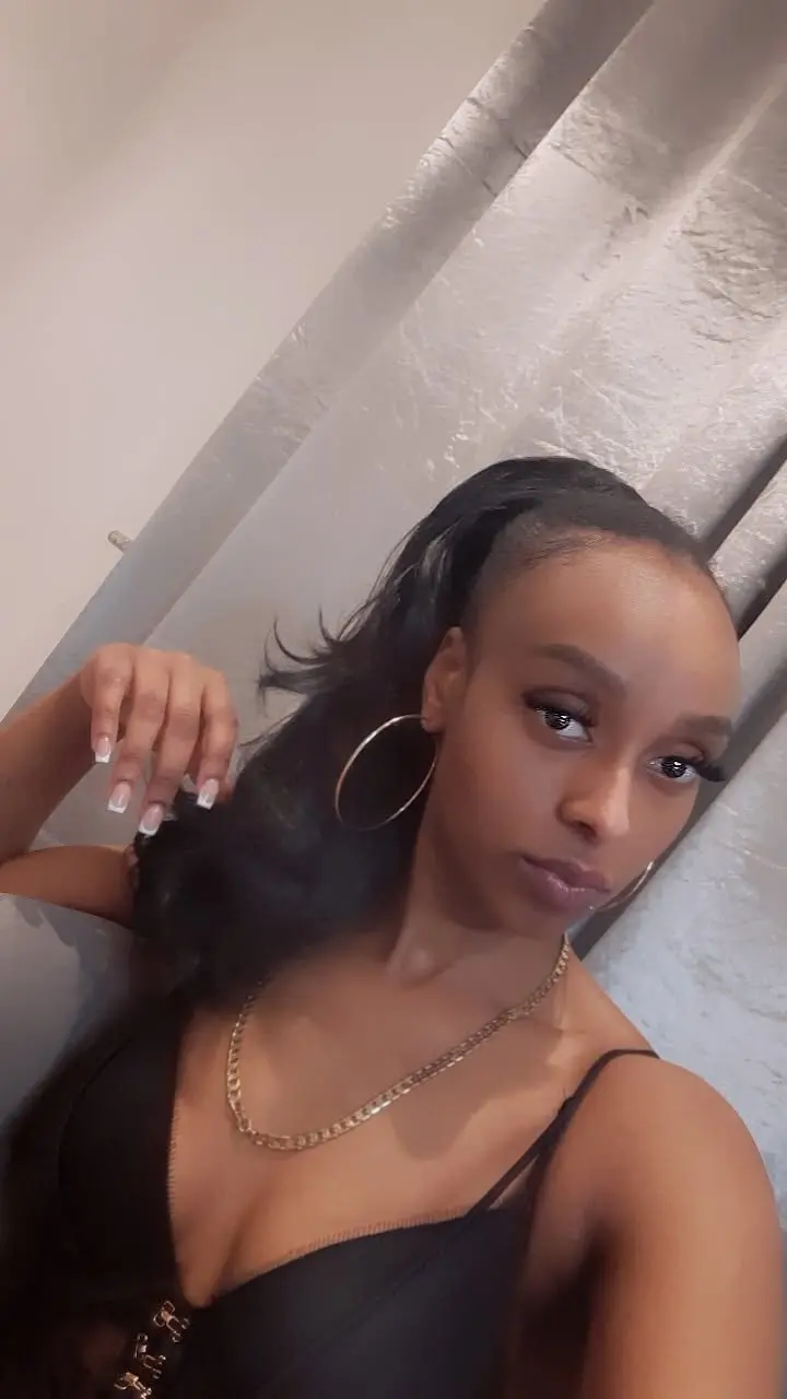 Hazel_Dollxx