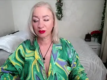 Stripchat Live Porn of hunters_woman