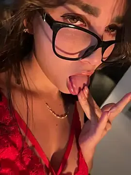 Stripchat Adult Webcam of HannaBeckett