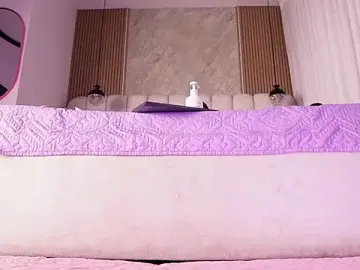 Stripchat Adult Webcam of emyli_sw_