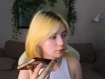 Stripchat Adult Webcam of Emily_Miu