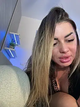 Stripchat Adult Webcams of KirstieVegas