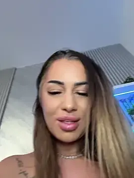 Stripchat Live Porn of KirstieVegas