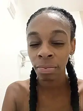 Stripchat Adult Webcams of Jasmine_FullsShine