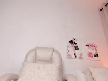 Stripchat Live Porn of ReynaLuxe