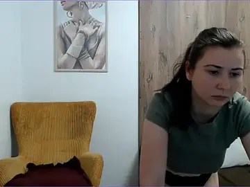 Stripchat Live Sex Cam of VioletaFlower7