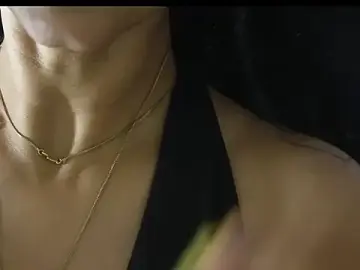 Stripchat Free Porn Cam of -AyeshaSinghania-