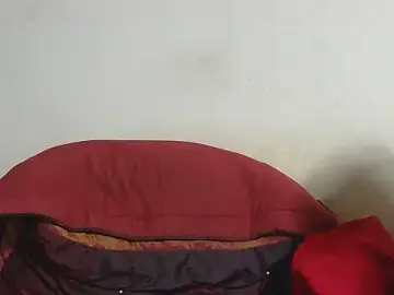 Stripchat Live Sex Cam of GucciladyXXXX