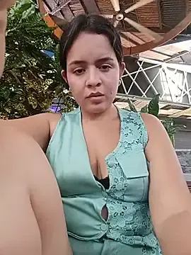 Stripchat Live Sex of Julieth_hot-69