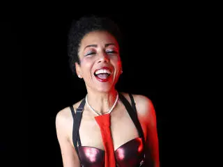 Xlovecam Sex Chat of BrendaLive