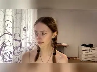 Xlovecam Best Webcam of IluminadaShields