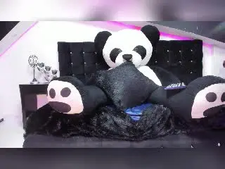 Xlovecam Live Sex Cam of IvyTowen