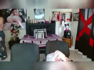 Xlovecam Watch Live Sex Cams of SaraAndMarilyn69