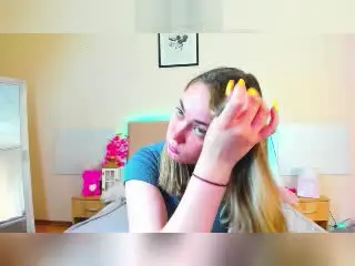 Xlovecam Watch Live Sex Cams of MelanieCutes