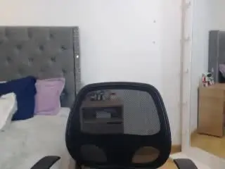 Xlovecam Free Live Porn of KarlaWild