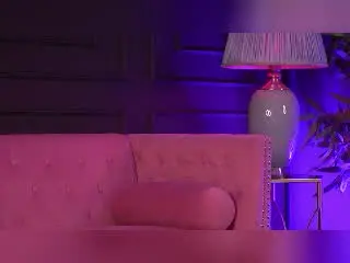 Xlovecam Live Sex of AlessiaNoire