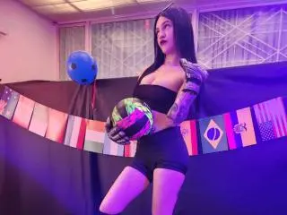 Xlovecam Private Sex Chat of ViolettaSquirt