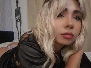 Xlovecam Sex Cam of EmilyValk