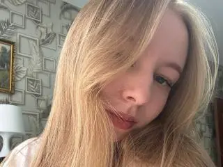Xlovecam Sex Cam of OraliaBeecken