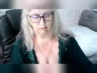 Xlovecam Free Porn Cam of LolkaAlyss