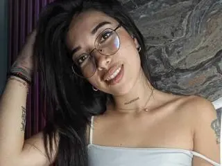 Xlovecam Private Sex Chat of KrystalEvans