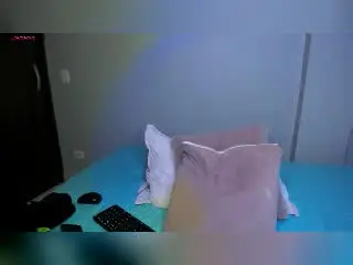 Xlovecam Adult Webcam of MiaAylen