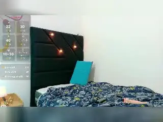 Xlovecam Best live sex cam show of PlumpVixen