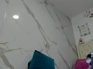 Xlovecam Sex Chat of KalieBennett